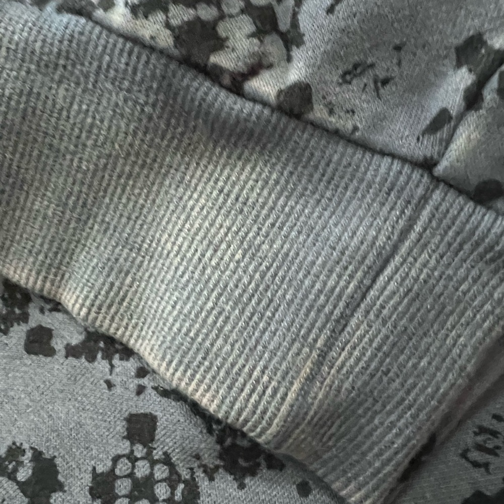 Joy lab sweat set. Distressed gray and black color. Size XS/S. - Picture 4 of 9